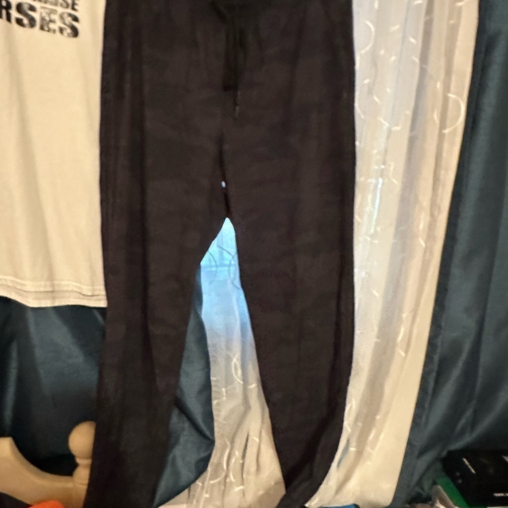GAPFit Black and White Apparel
